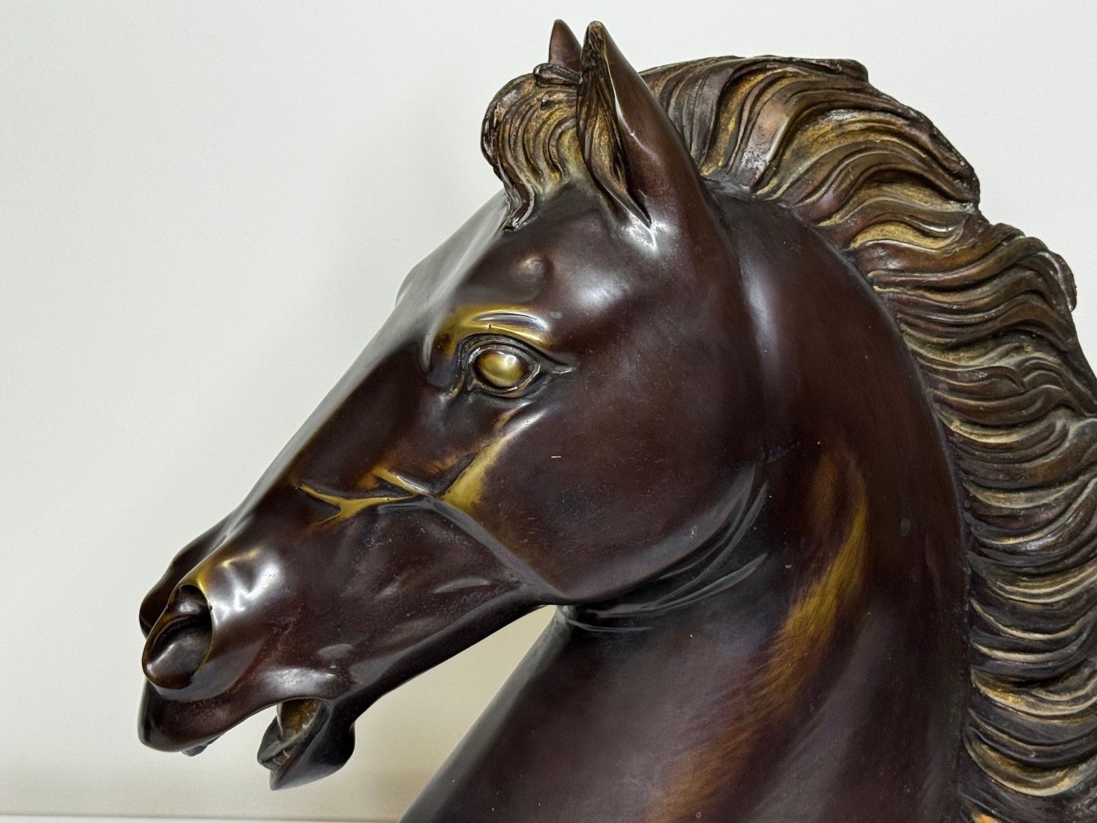 photo for sale Mid-Century Italiaans bronzen paardenhoofd ca. 1950 naar Raffaello Romanelli