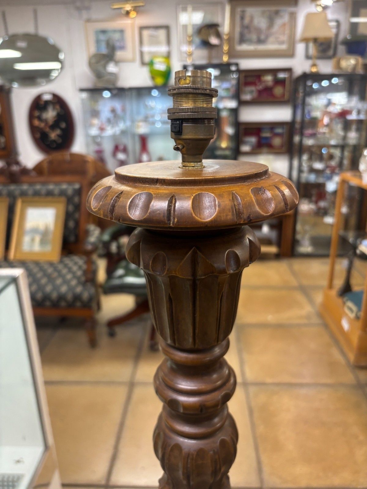 Antique Victorian Walnut Carved Floor Lamp Working Order photo Lighting