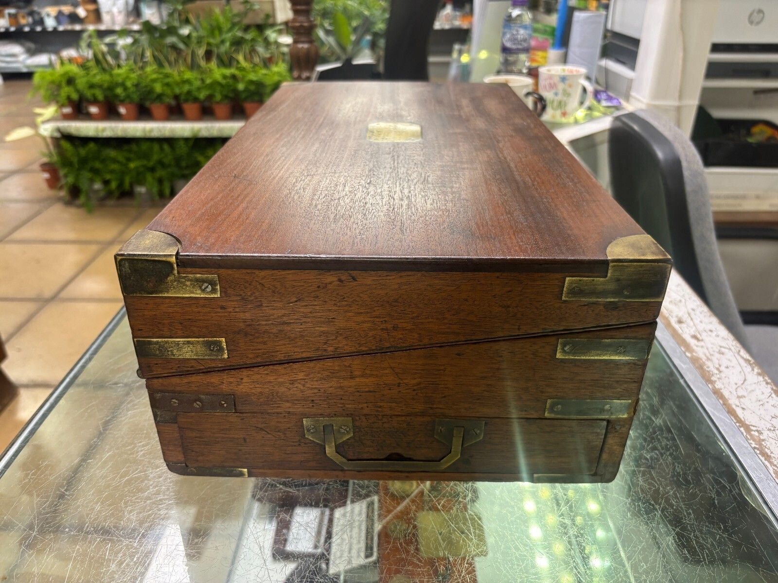 photo furniture Antique Late 19th Century Mahogany Writing Slope With Drawer & Brass Handles