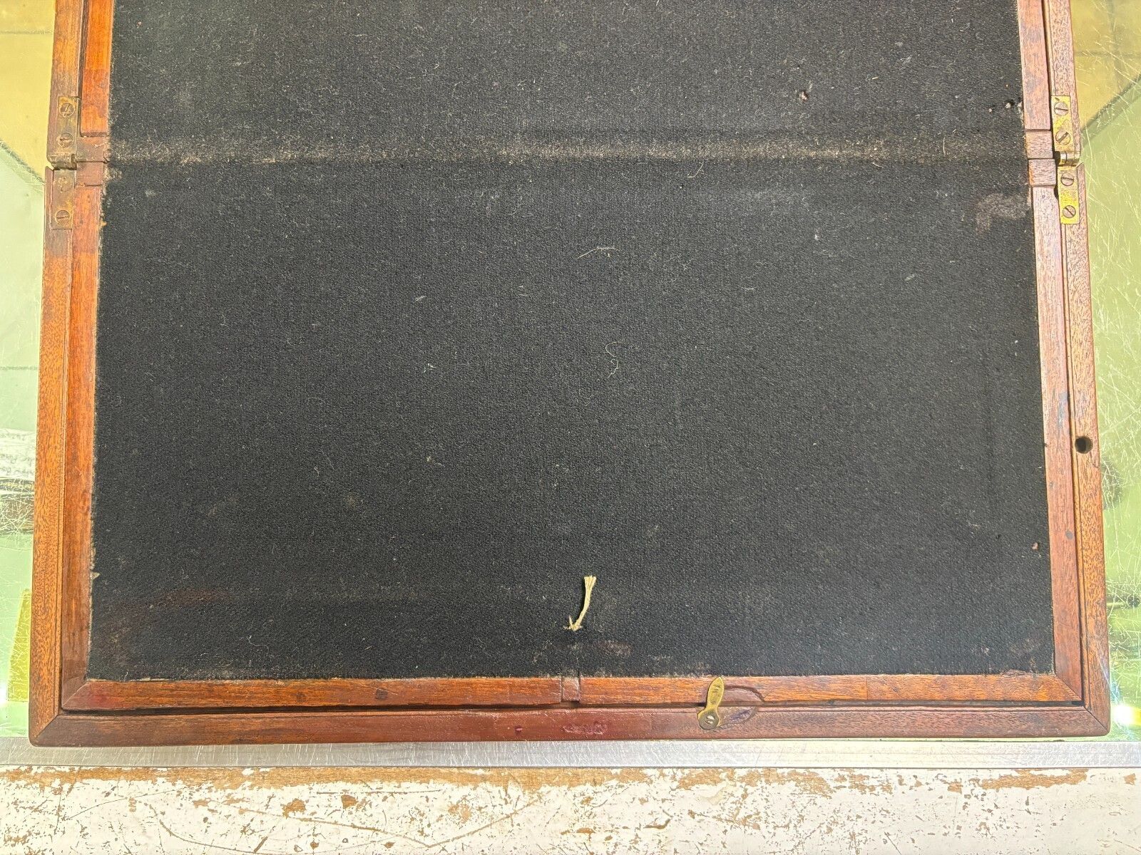photo vinterior Antique Late 19th Century Mahogany Writing Slope With Drawer & Brass Handles