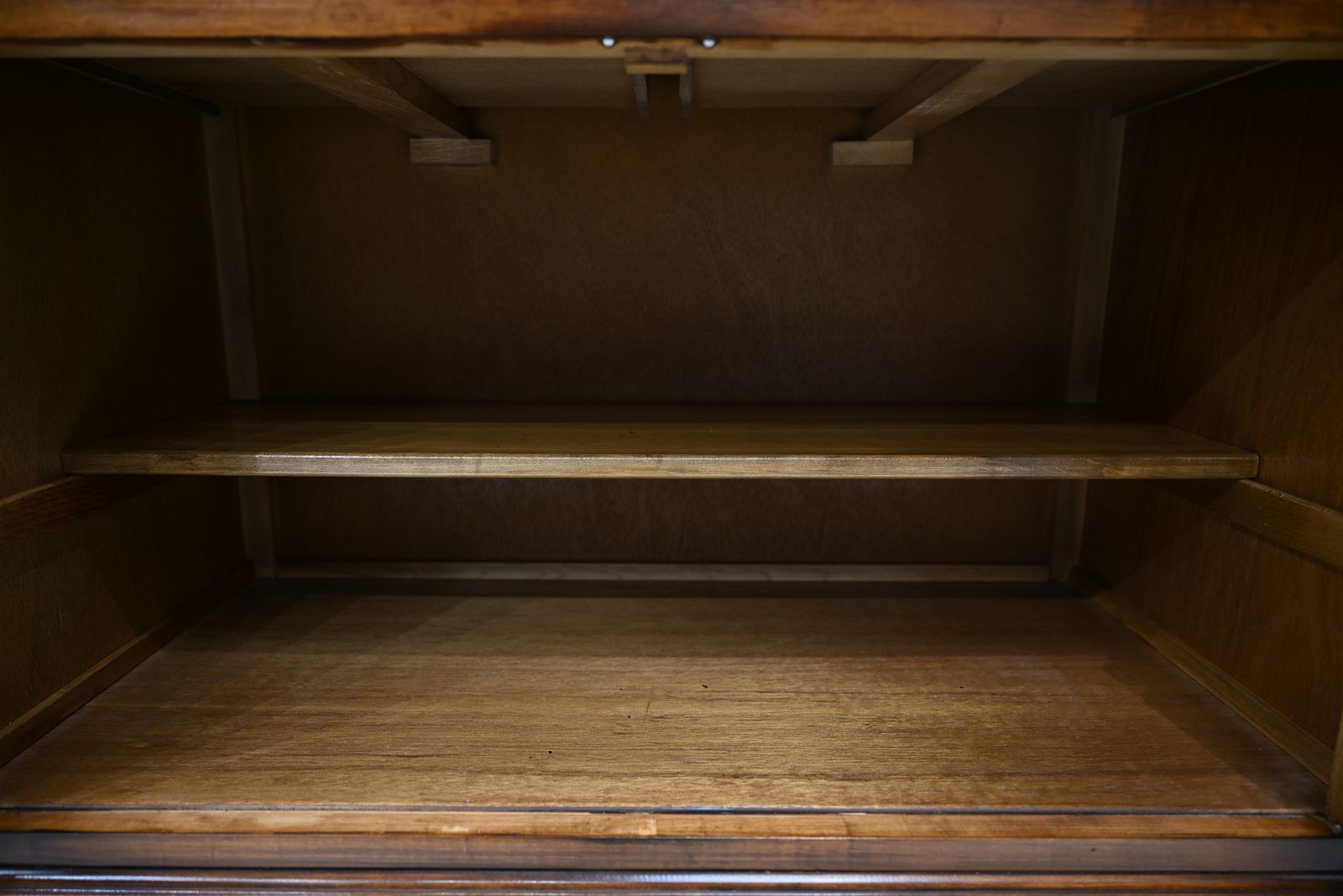 photo vinterior Old Charm Oak Dresser In Tudor Brown 6ft Wide Sideboard Display Free Uk Delivery