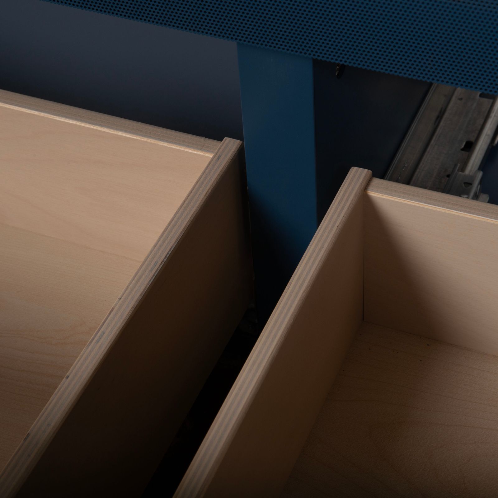 Mobilier Buffet WK Wohnen 419 Intono en bois, bleu, fonction manuelle photo
