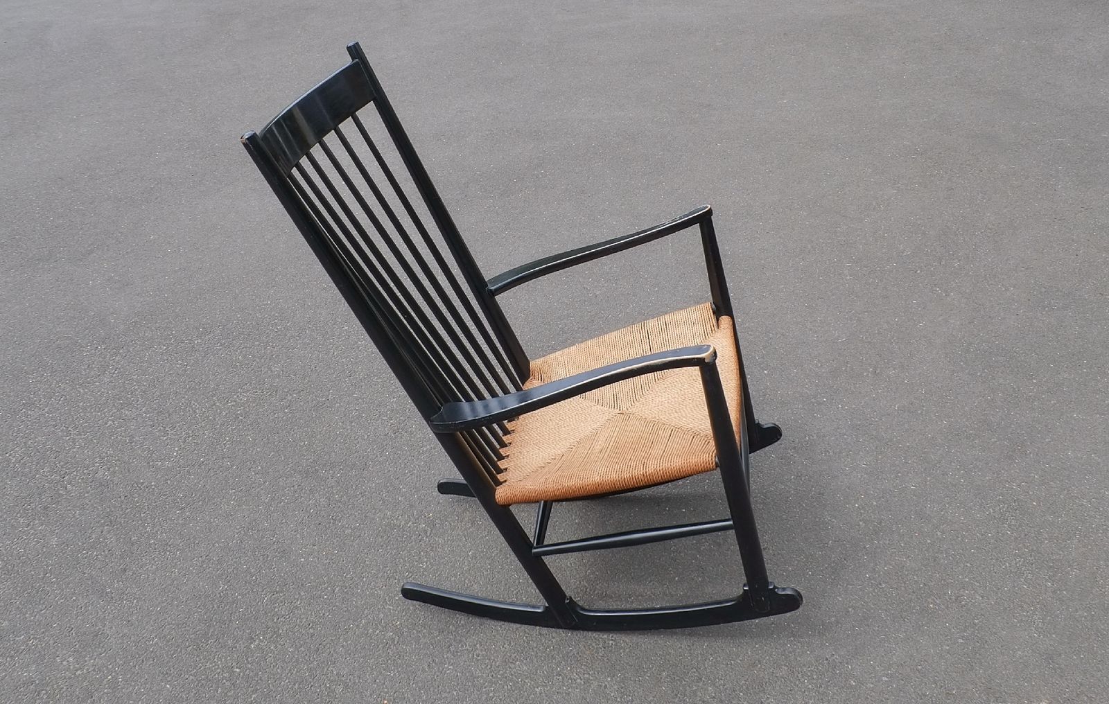 Hans Wegner J16 Rocking Chair For Fdb Mobler 1964 photo furniture