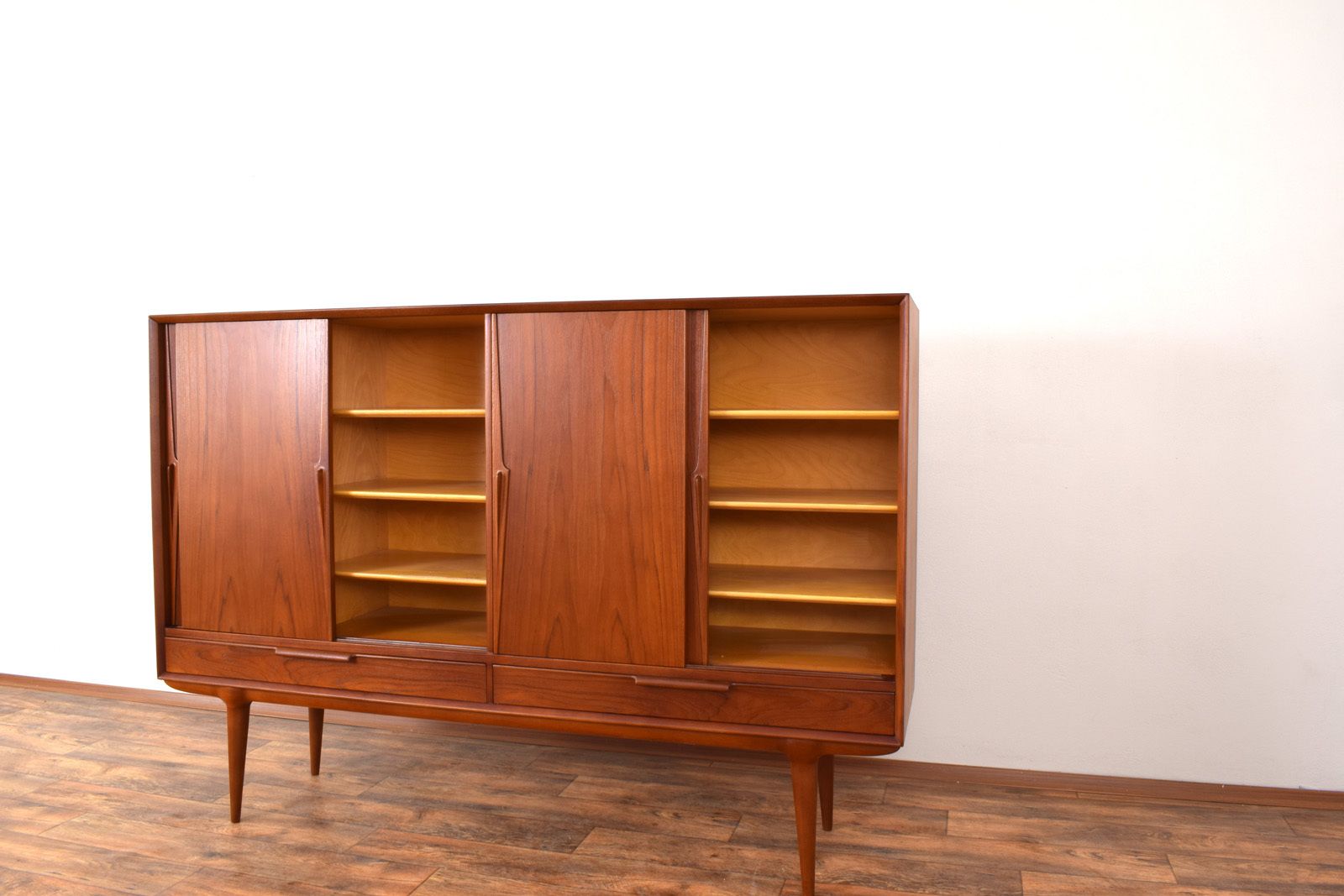 photo vinterior Mid Century Danish Teak Highboard Model 13 By Gunni Omann For Omann Jun, 1960s.