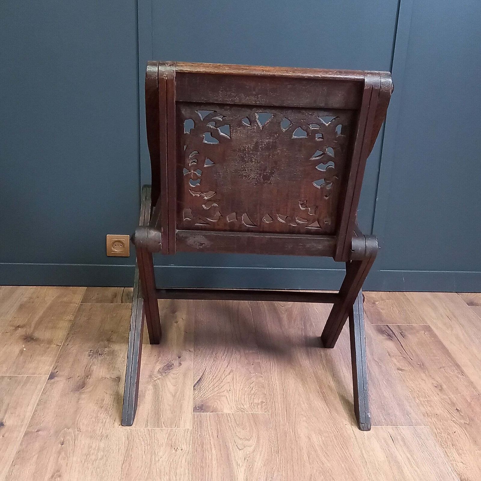 Antique Glastonbury Priest's Chair photo vinterior