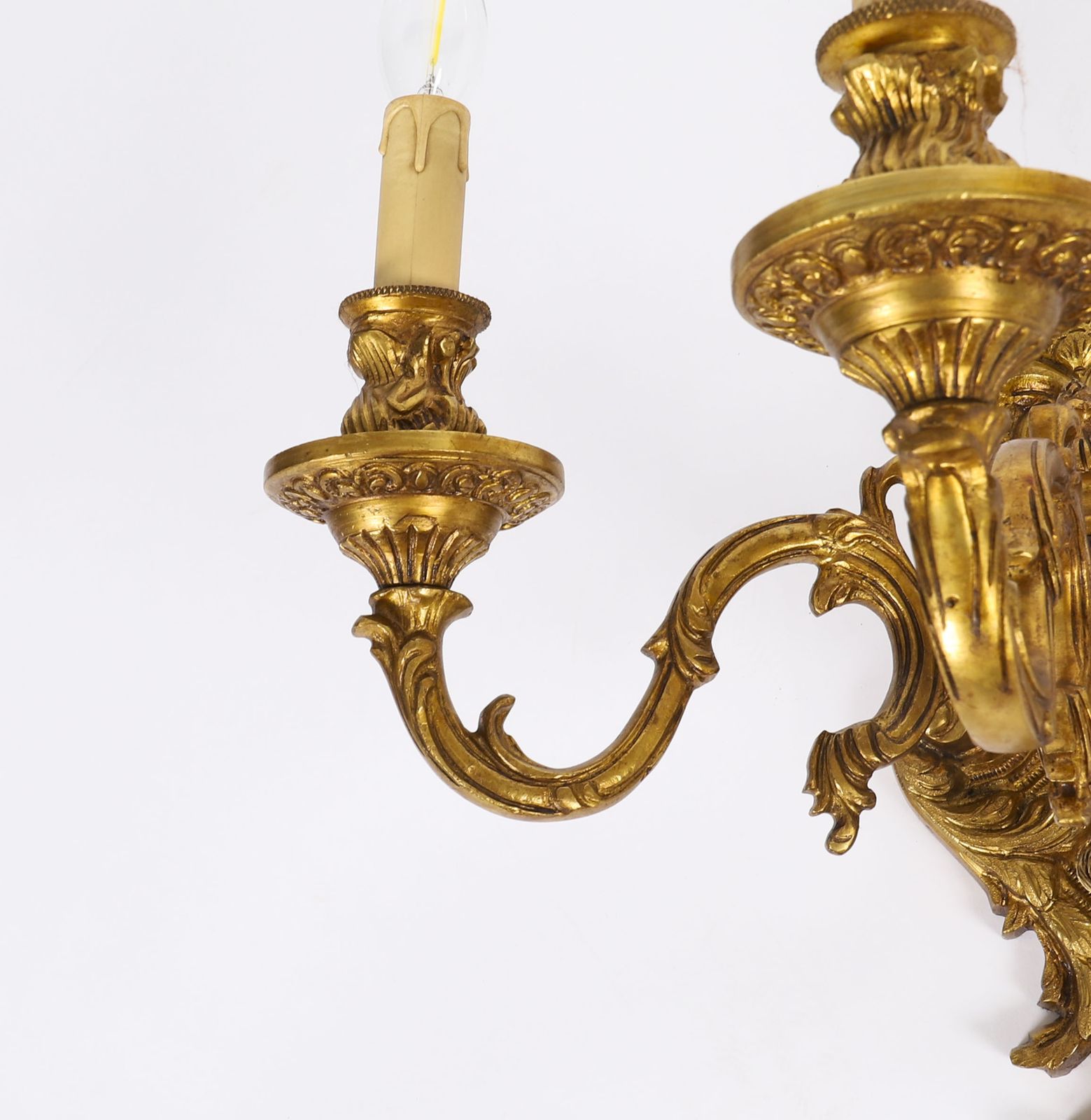 photo buy Antique Set Of 8  French Gilt Bronze Ormolu Wall Lights Appliques Circa 1900