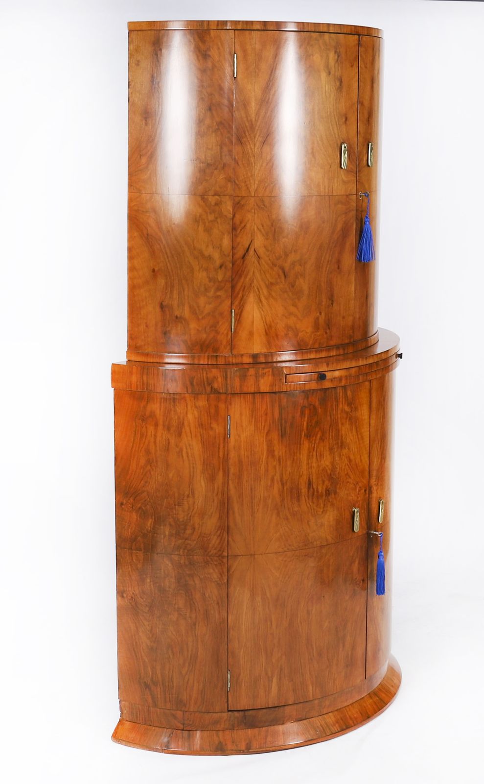 6200.0 Art Deco Burr Walnut Cocktail Cabinet By Hille C1920 photo