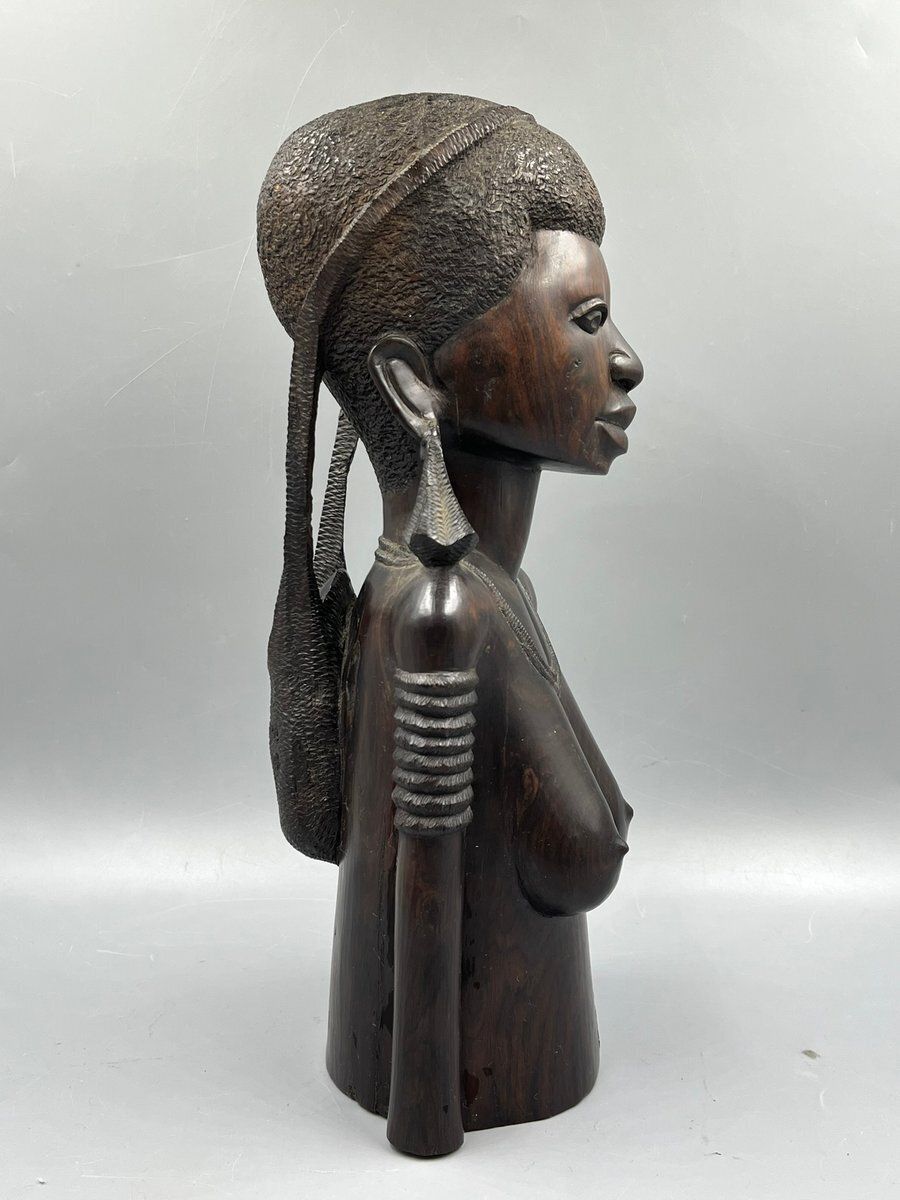Heavy Vintage Bust Of An African Woman Made Of Makassar Ebony, 1970s photo 678.0