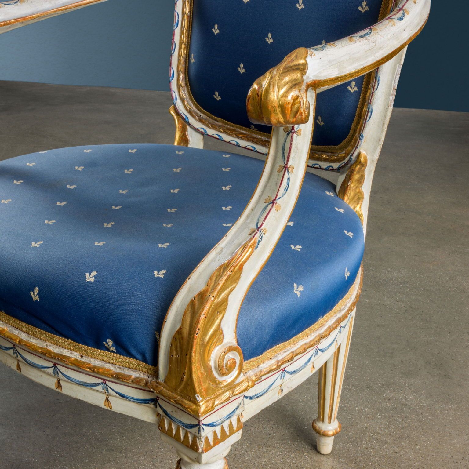 Barokke Fauteuils Gelakt Walnoot XVIII Eeuw photo Meubels