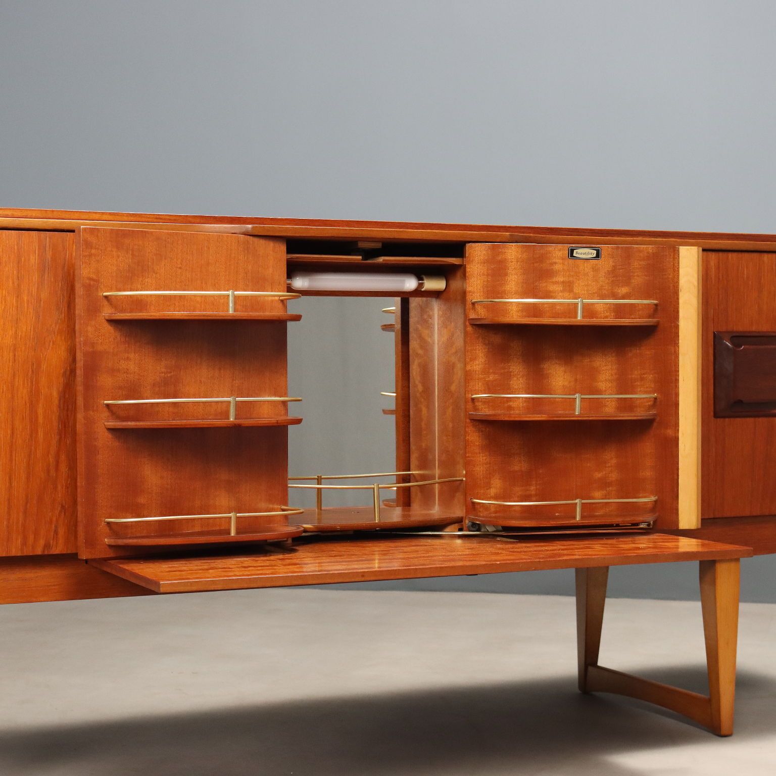 Sideboard Inglese Con Vano Bar photo buy