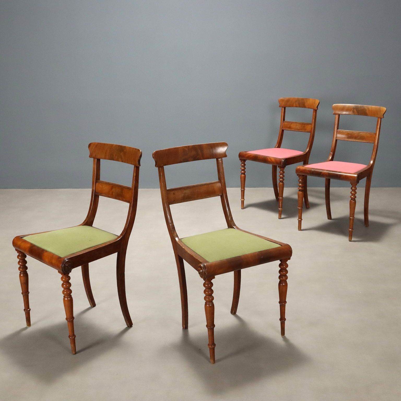 Antieke stoelen, beuken en mahonie, bekleding, Frankrijk, 19e eeuw