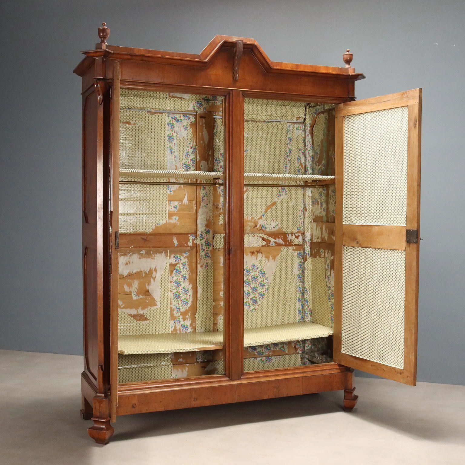 Antique Wardrobe Umbertino Walnut Poplar Italy XIX Century photo Furniture