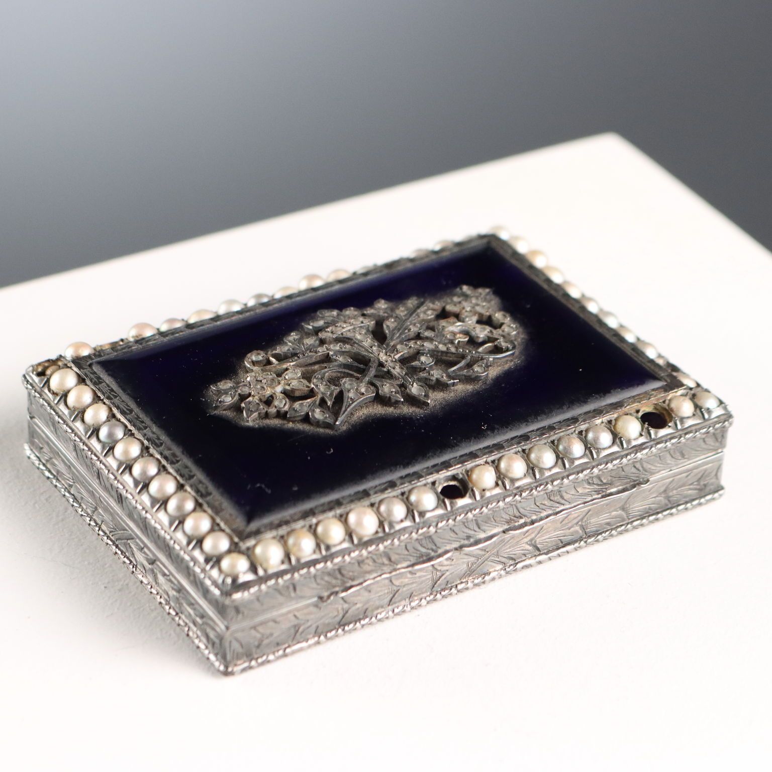 Antique Snuffbox Silver Glass Beads Italy Early XX Century