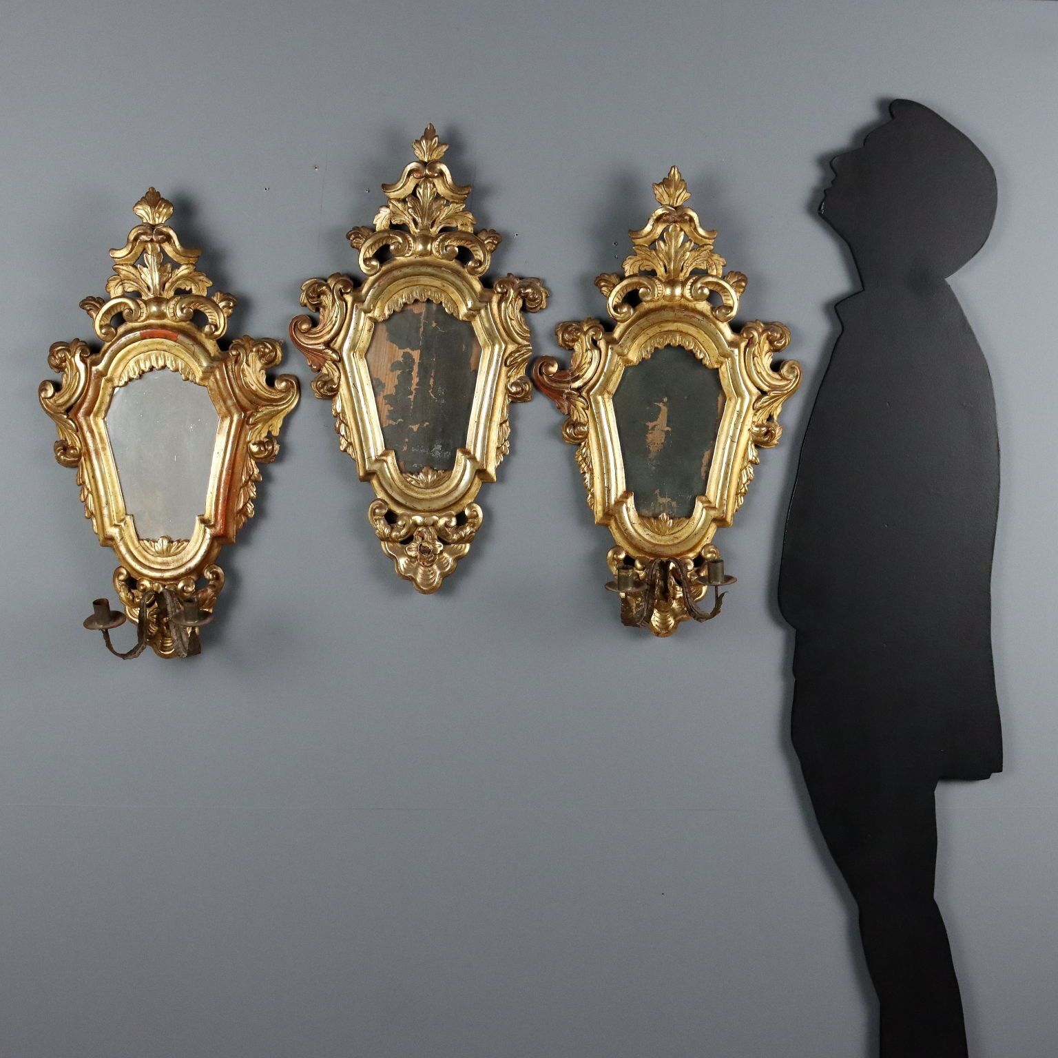 Petits miroirs d'époque en bois doré et fer, Italie, XVIIIe siècle photo furniture