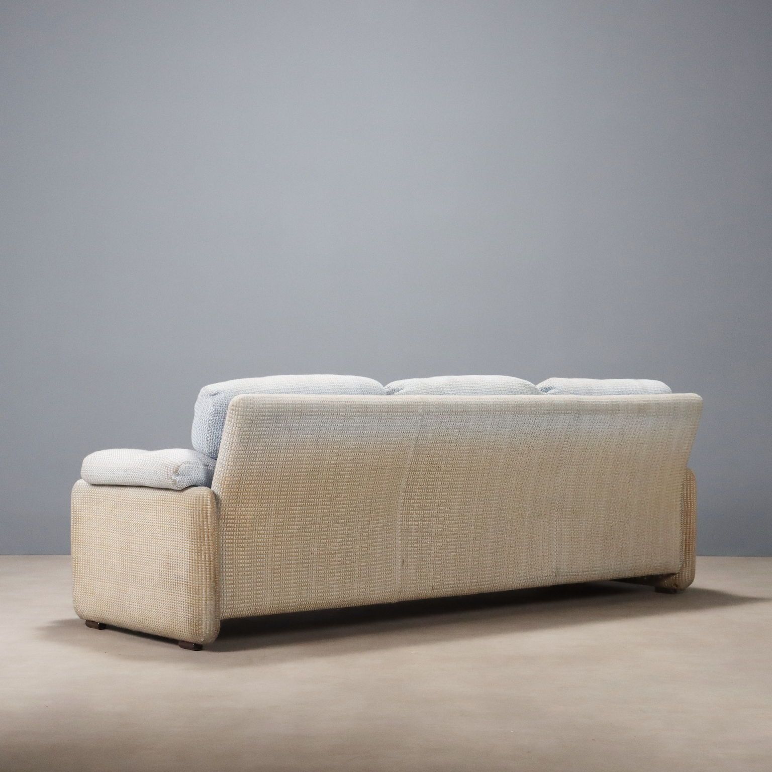 photo furniture Vintage Sofa B&B Coronado Fabric Design Tobia Scarpa 1970s