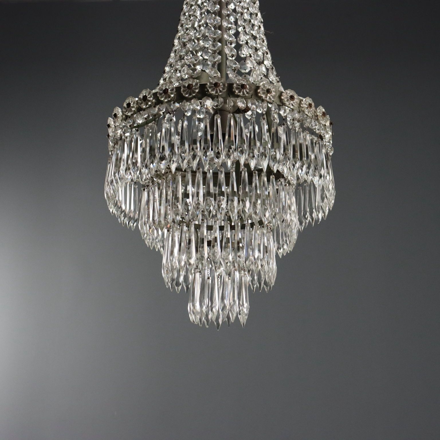 photo furniture Antique Balloon Shaped Chandelier Glass Italy XIX Century