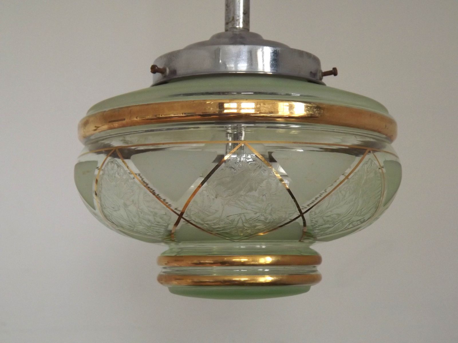 photo vinterior French Green & Gold Art Deco Glass Shade Ceiling Light Silver Fittings