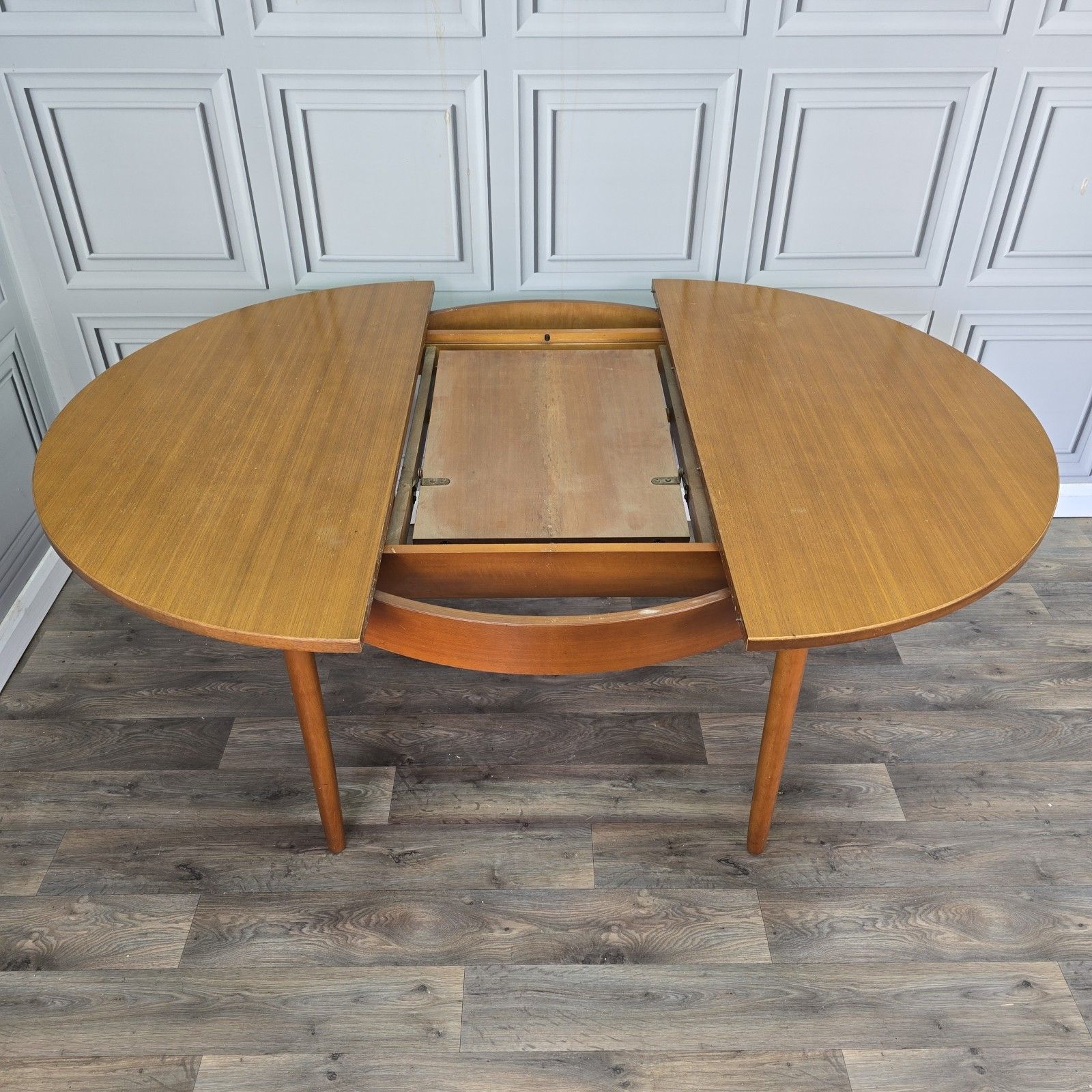 Furniture Vintage Extending Dining Table Teak Veneer Round Mid Century Retro Mcm Kitchen photo