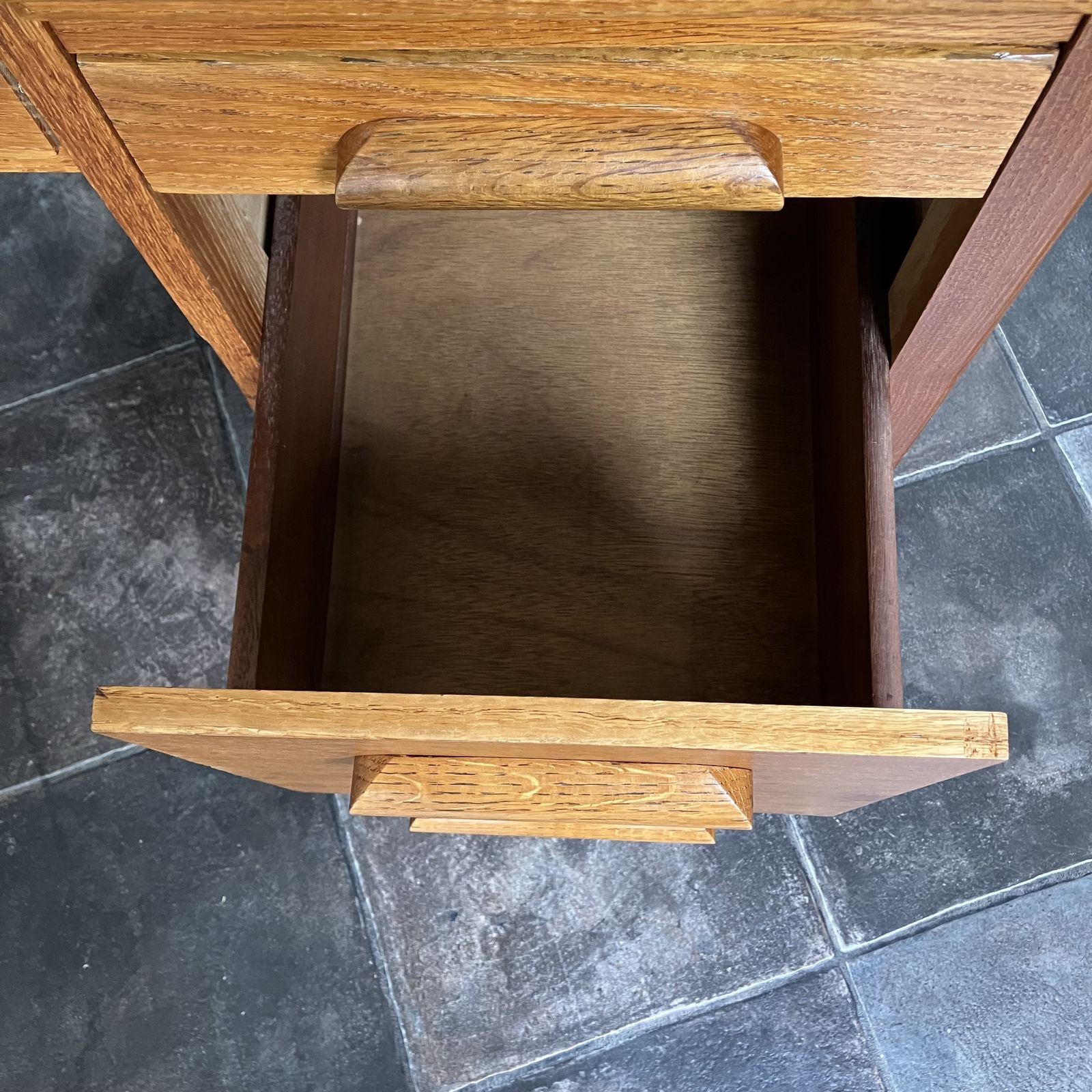 Refurbished Mid Century 1950's Oak Teacher's Desk By Abbess, Lockable photo buy