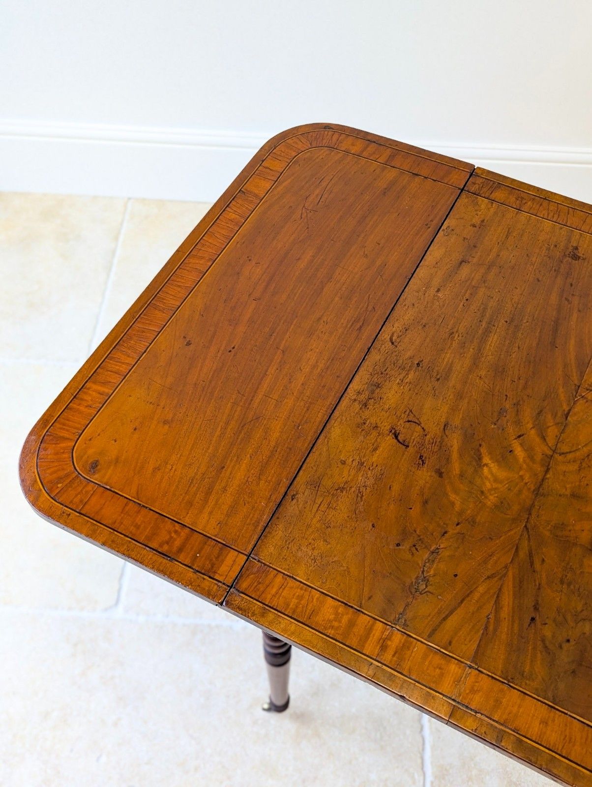 photo furniture Antique Regency Mahogany Pembroke Table C.1820