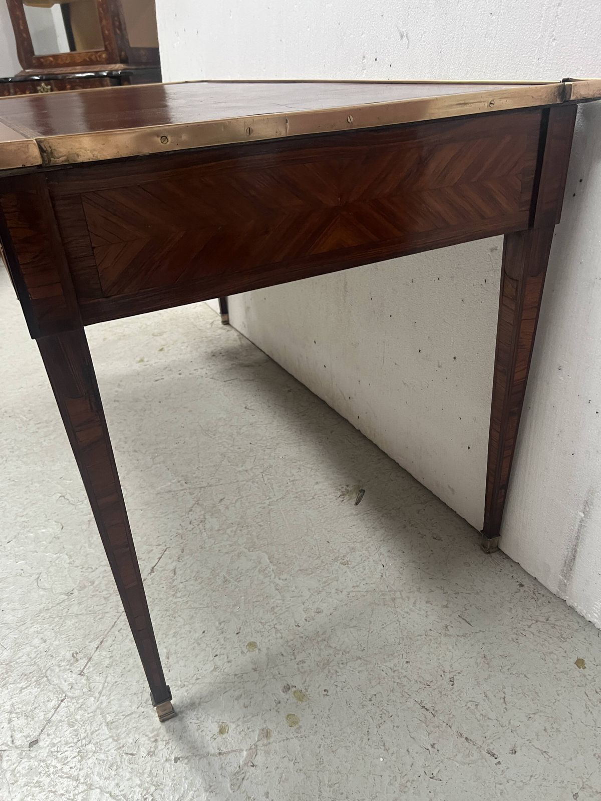 photo buy Louis XVI Flat Desk In Mahogany Veneer And Rosewood, 18th Century.