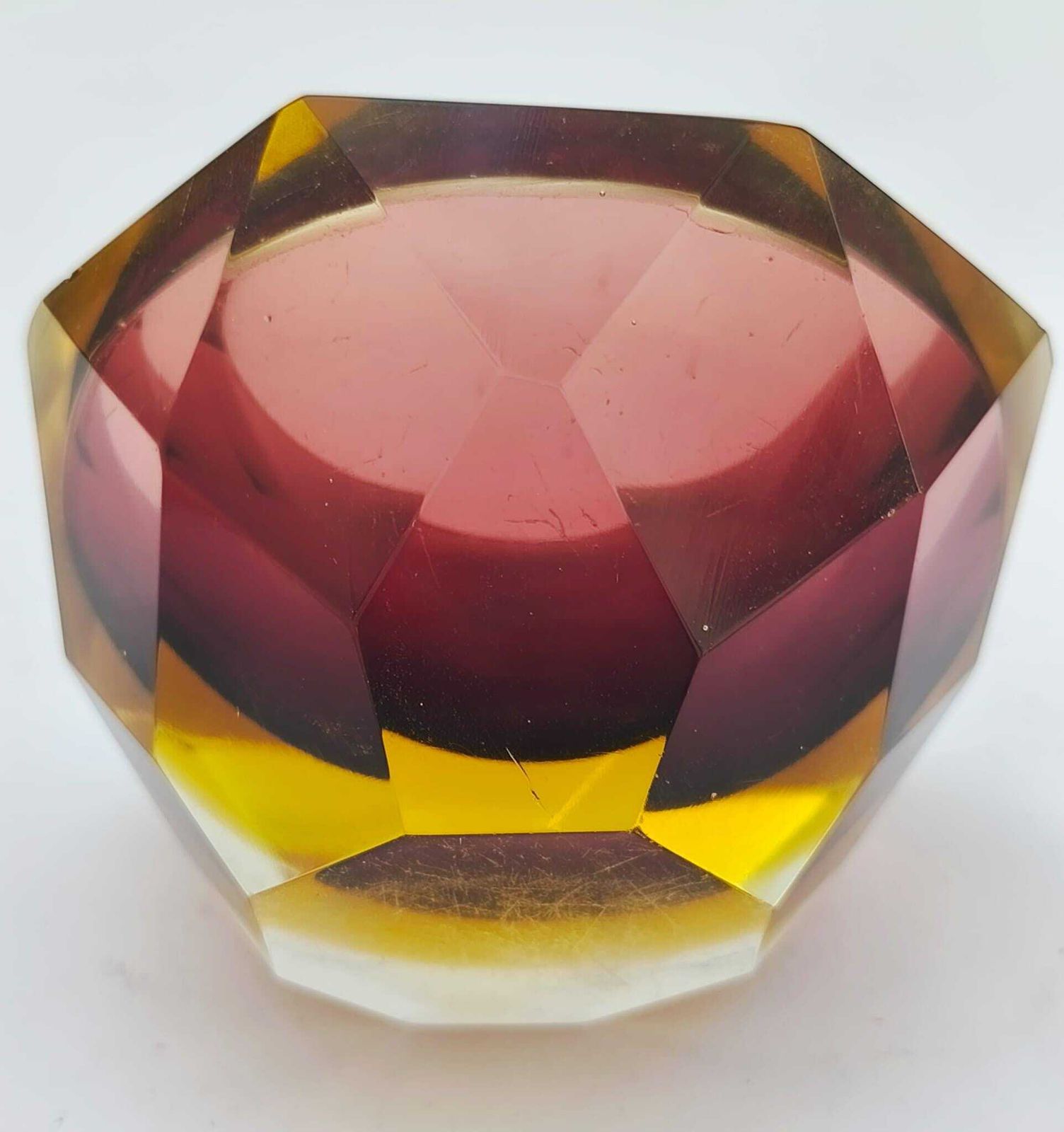 photo furniture Vintage Murano Glass Bowl, Submerged, Designed By Poli Mandruzzato, Yellow And Burgundy, From The 1970s.