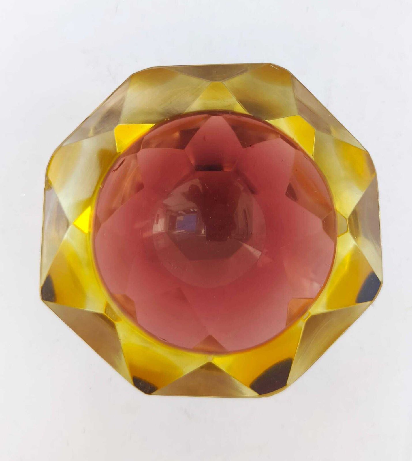 92.0 Vintage Murano Glass Bowl, Submerged, Designed By Poli Mandruzzato, Yellow And Burgundy, From The 1970s. photo