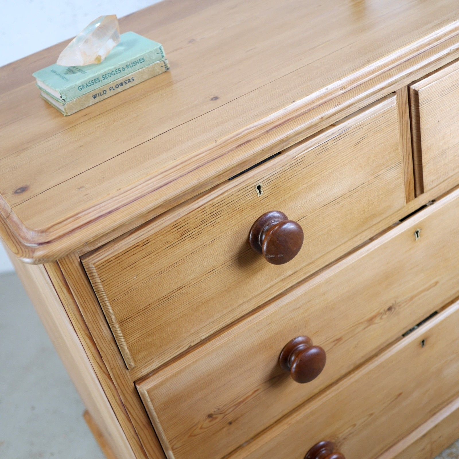 photo vinterior Antique 19th Century Victorian Stripped Pine Chest Of Drawers #103202
