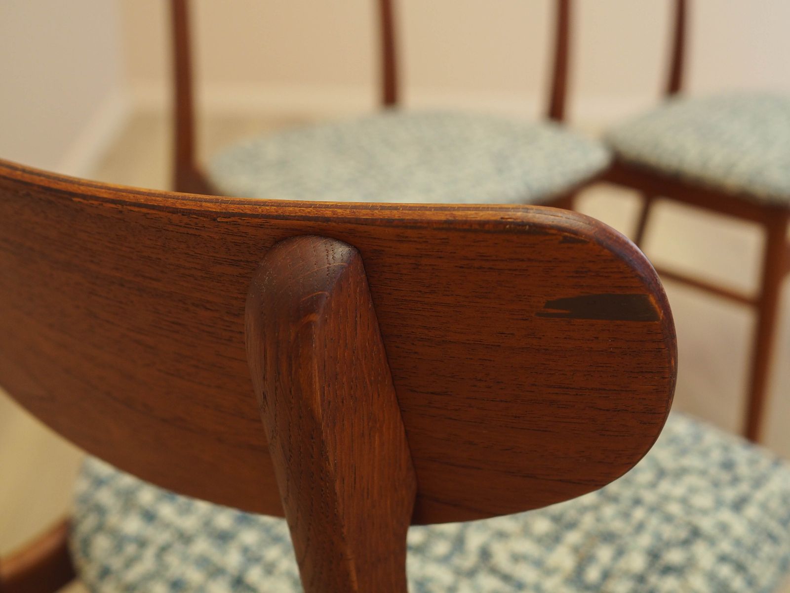 Set van vier teakhouten stoelen, Deens design, jaren 1970, gemaakt in Denemarken photo vintage
