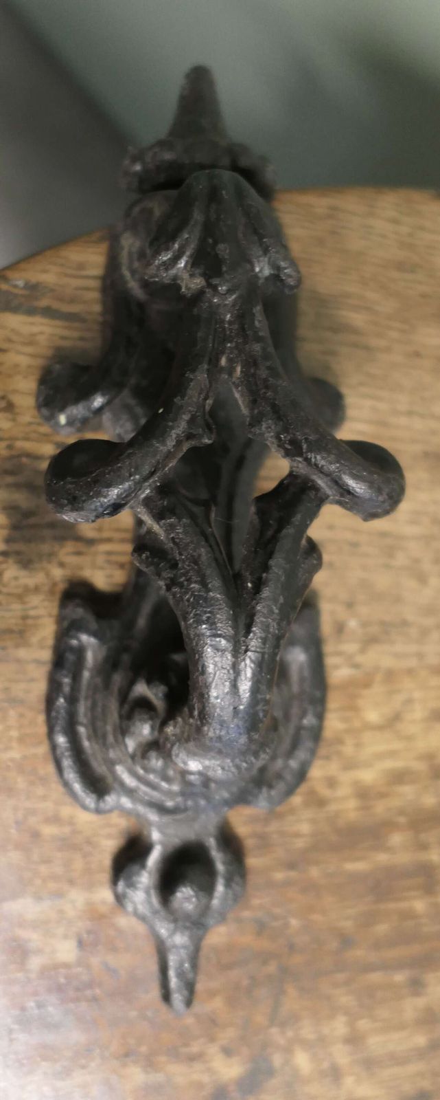 A Heavy Victorian Iron Door Knocker This Is A Classic Victorian Door Knocker photo vinterior