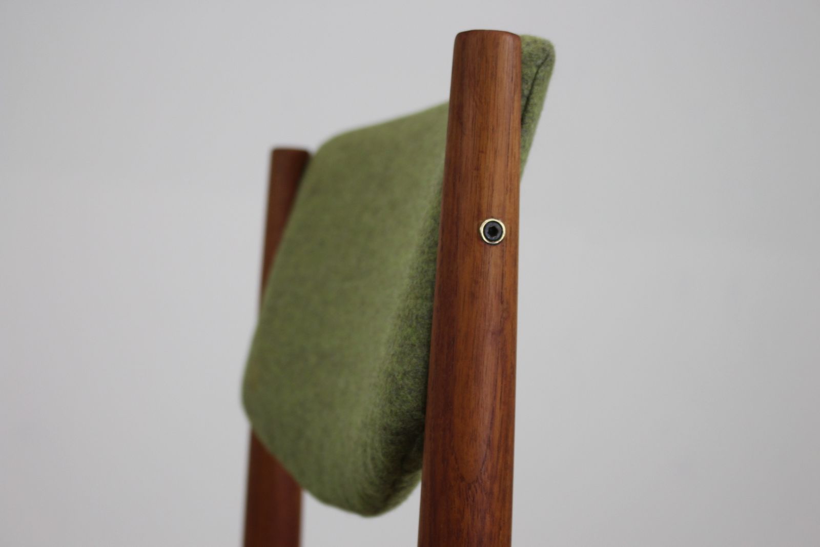 Set Of 4 Finn Juhl Dining Chairs By France And Son photo vintage