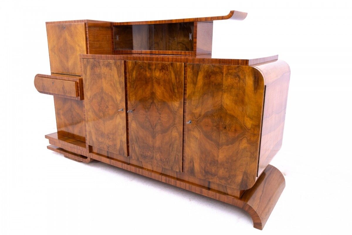 Interesting Art Deco Buffet, Poland, Circa 1930. photo vinterior