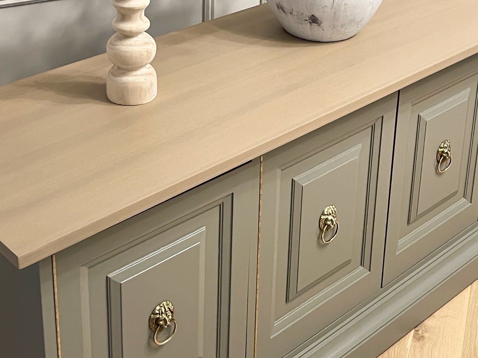 photo for sale Large Antique Mid Century Solid Oak Sideboard Dresser Console Table Cabinet