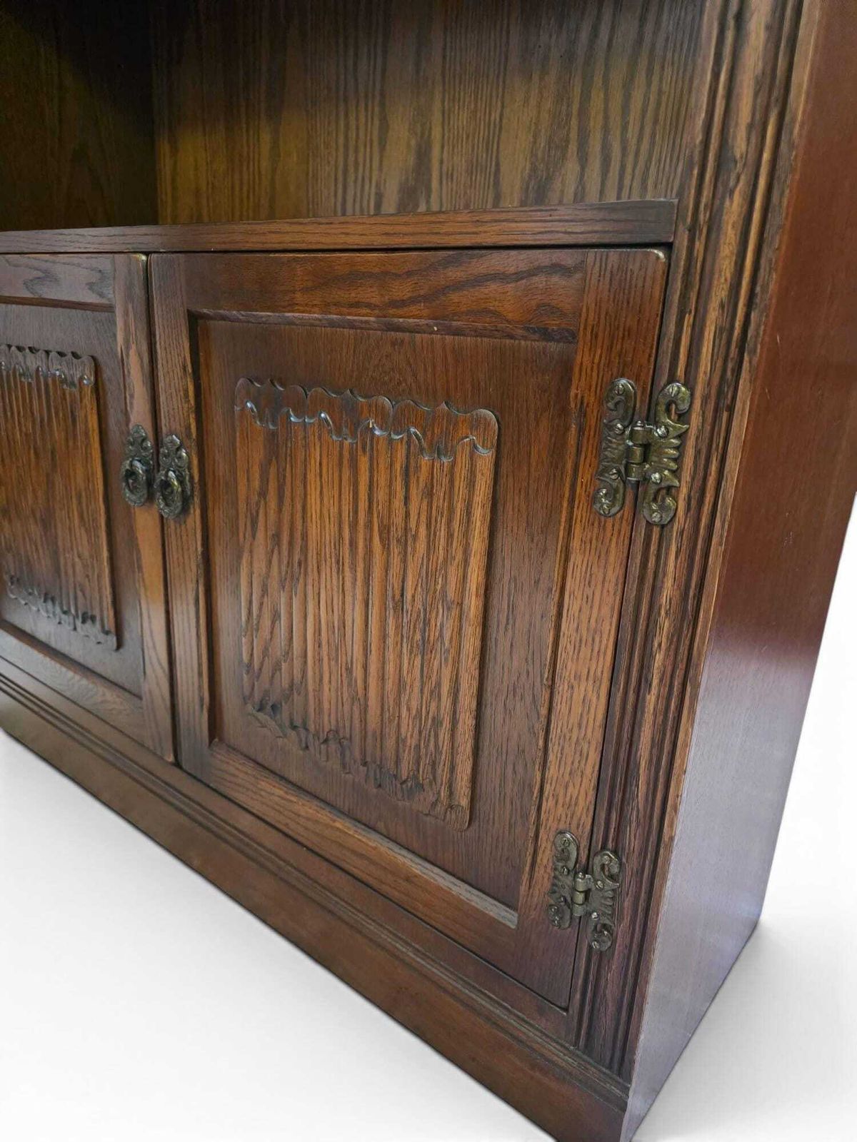 Vintage Old Charm Wood Bros / Open Oak Bookcase / Cupboard Base / C1970 photo 416.0