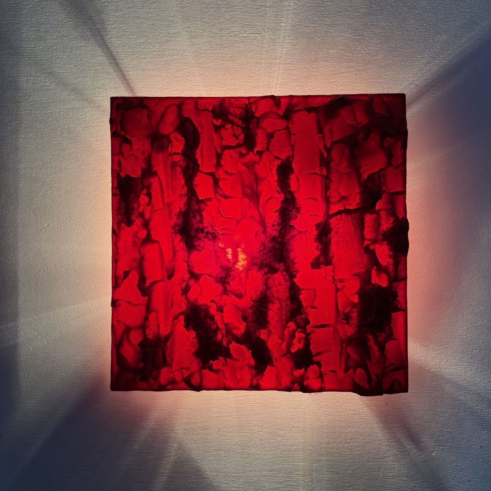 Mid-Century Uwe Mersch Design rode sculpturale wandlamp, jaren 1970 photo Verlichting