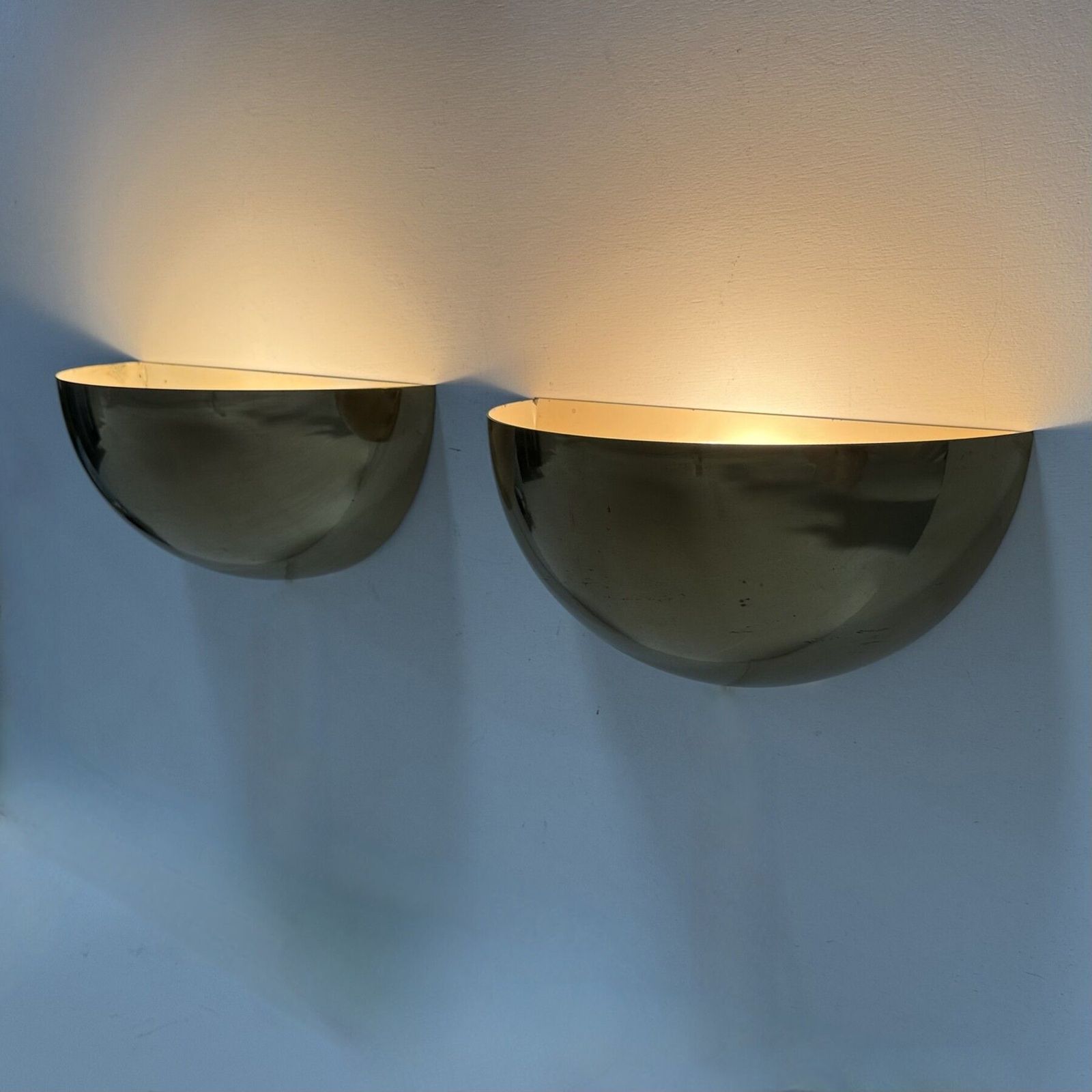 Mid Century Pair Of Brass Wall Light Sconce , 1970s photo vinterior
