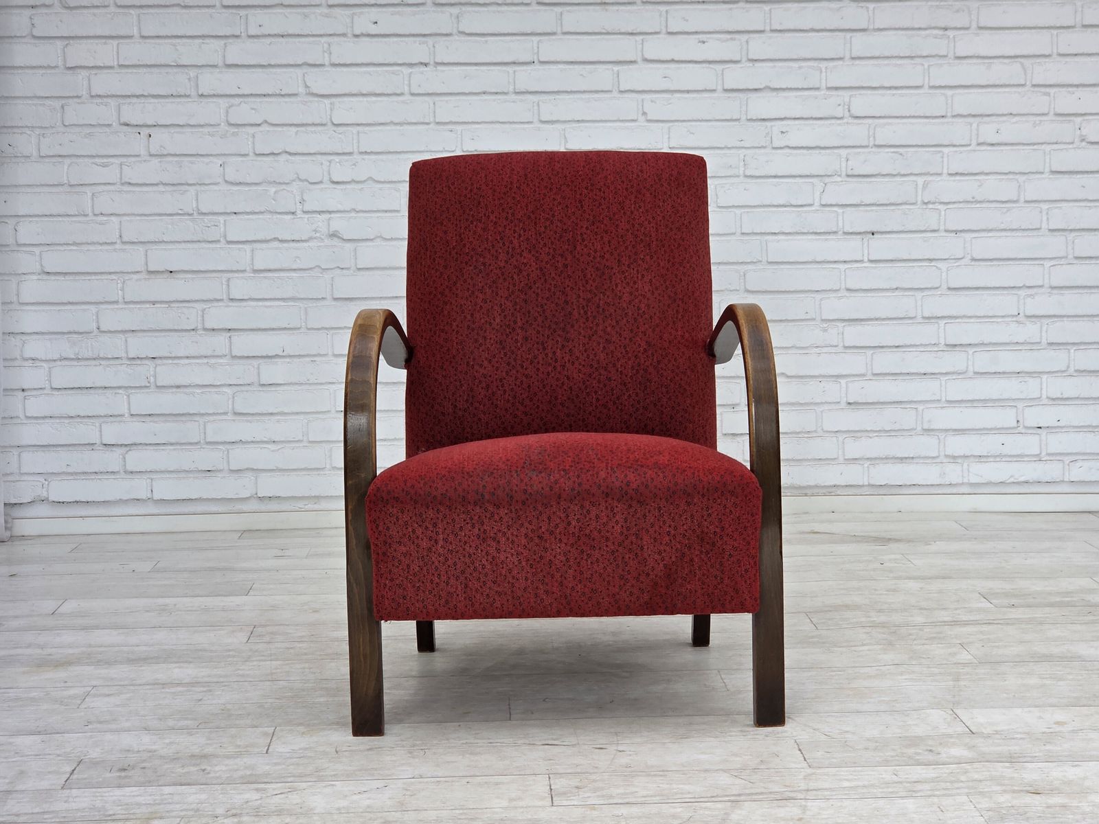 1950s, Danish Art Deco Armchair, Original Red Furniture Wool, Beech Wood. photo vinterior