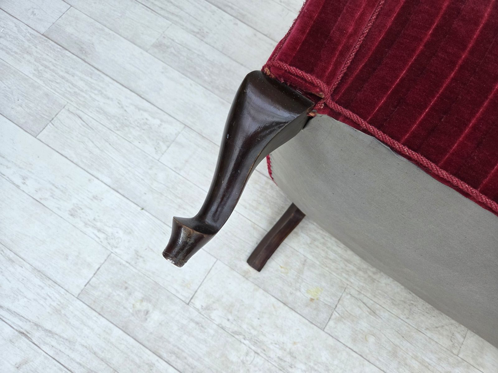 photo buy 1950s, Danish 2 Seater Sofa, Red Furniture Velour, Ash Wood Legs.