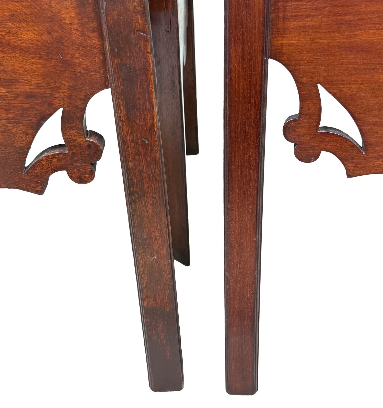 Georgian 18th Century Matched Pair Of Mahogany Bedside Night Tables (England, Circa 1760) photo Furniture