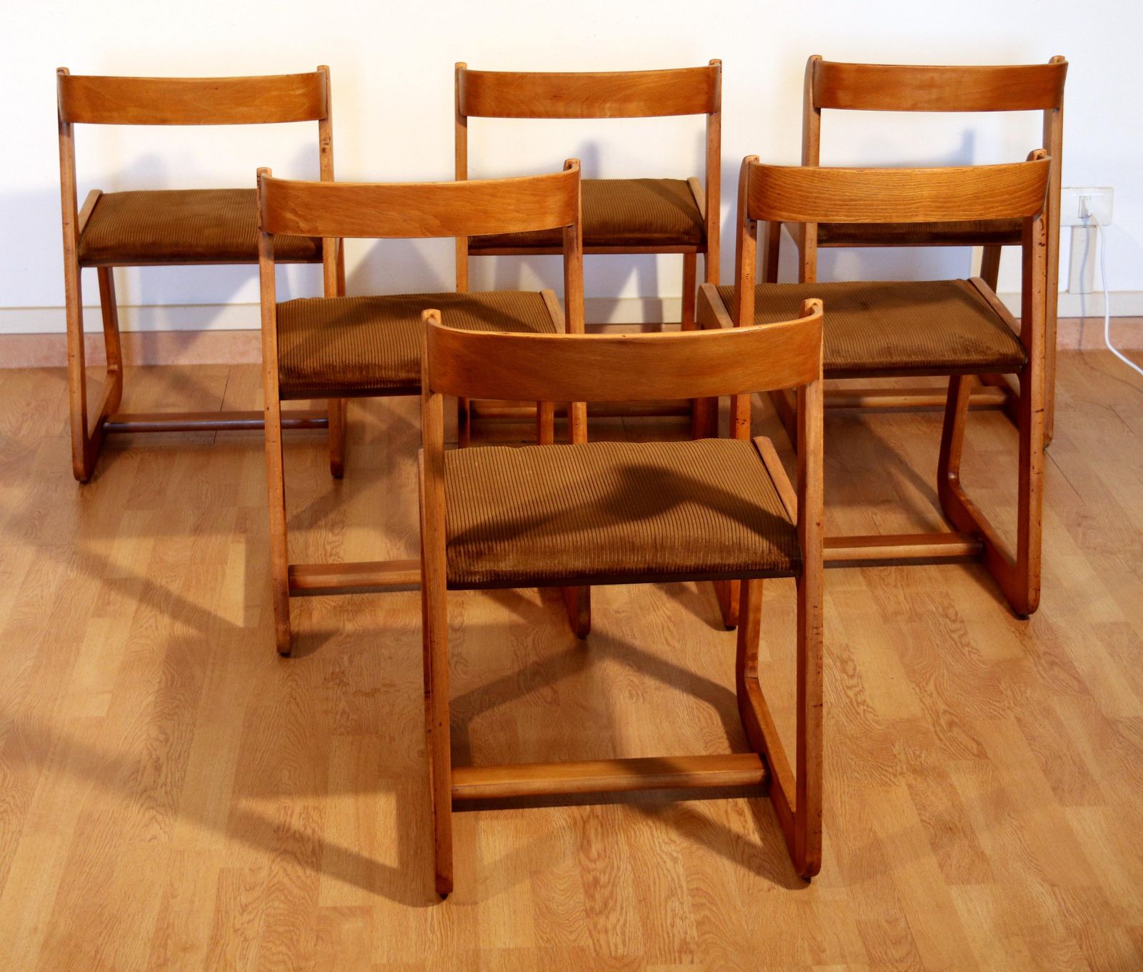 3820.0 Set Van 6 Eetkamerstoelen Van Willy Rizzo Voor Mario Sabot In Bruine Velours Bekleding, Italië, Jaren 1970 photo