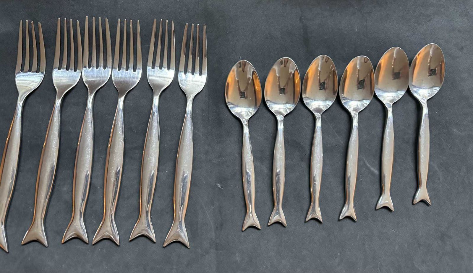 French Fish Tail Flatware Set: Stainless Steel Cutlery, Modern Decor (24 Piece) photo buy