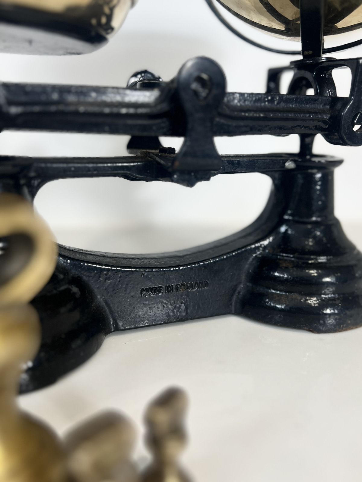 Vintage Cast Iron Scales With Weights photo for sale