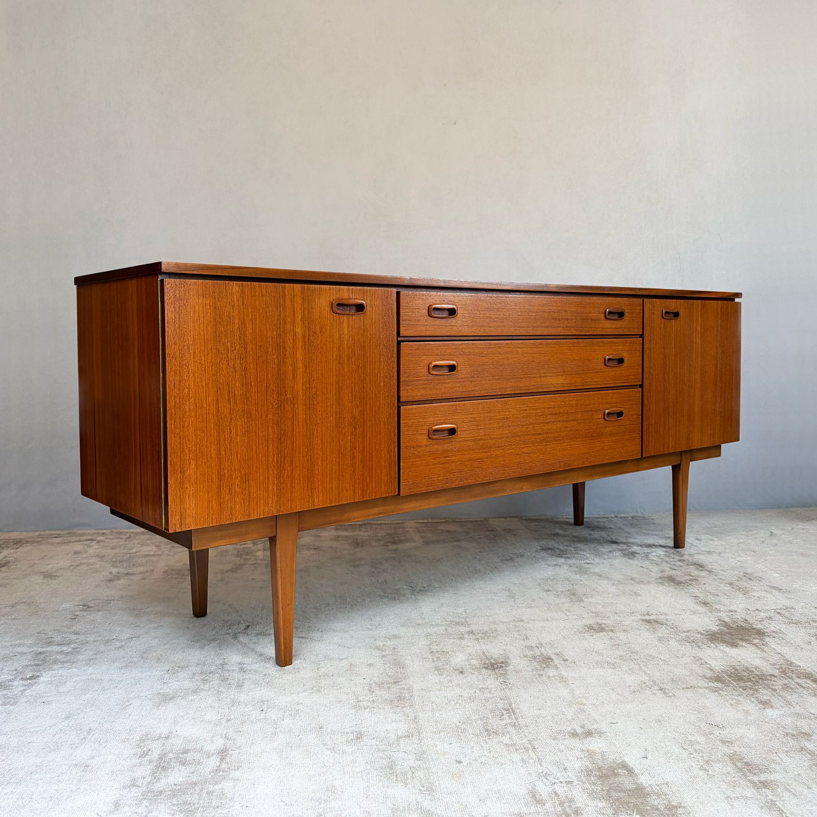 photo vintage Nathan Furniture 'Citadel' Range Teak Sideboard
