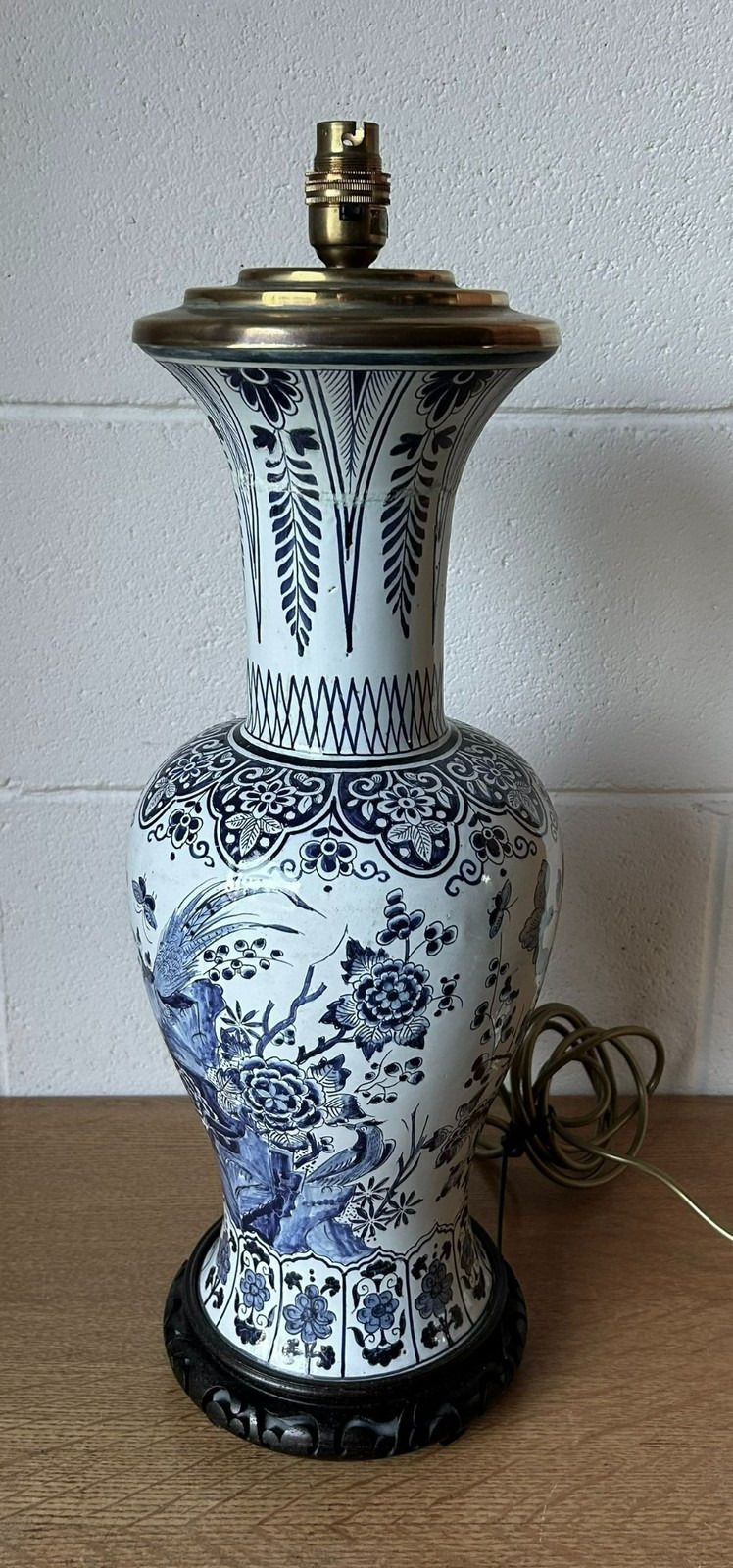 Chinese Oriental Vintage Hand Painted Lamp Hand Painted Blue & White Lamp photo furniture