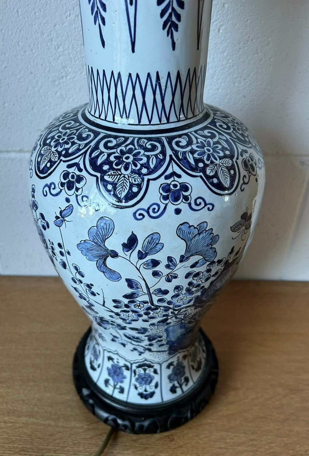 Chinese Oriental Vintage Hand Painted Lamp Hand Painted Blue & White Lamp photo buy