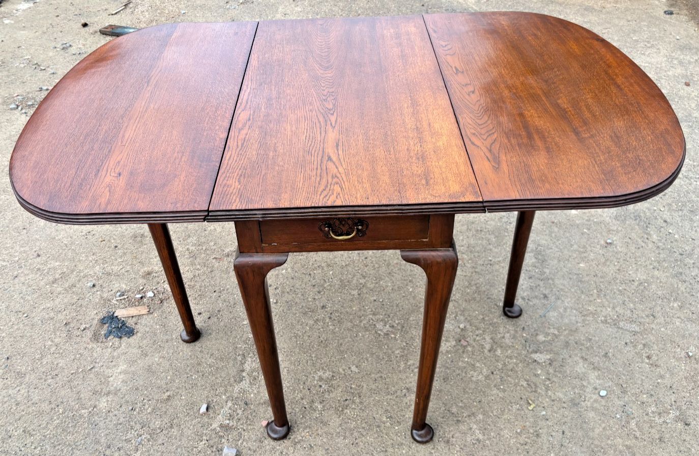 Antique Georgian Mahogany Drop Leaf Table With Two Drawers