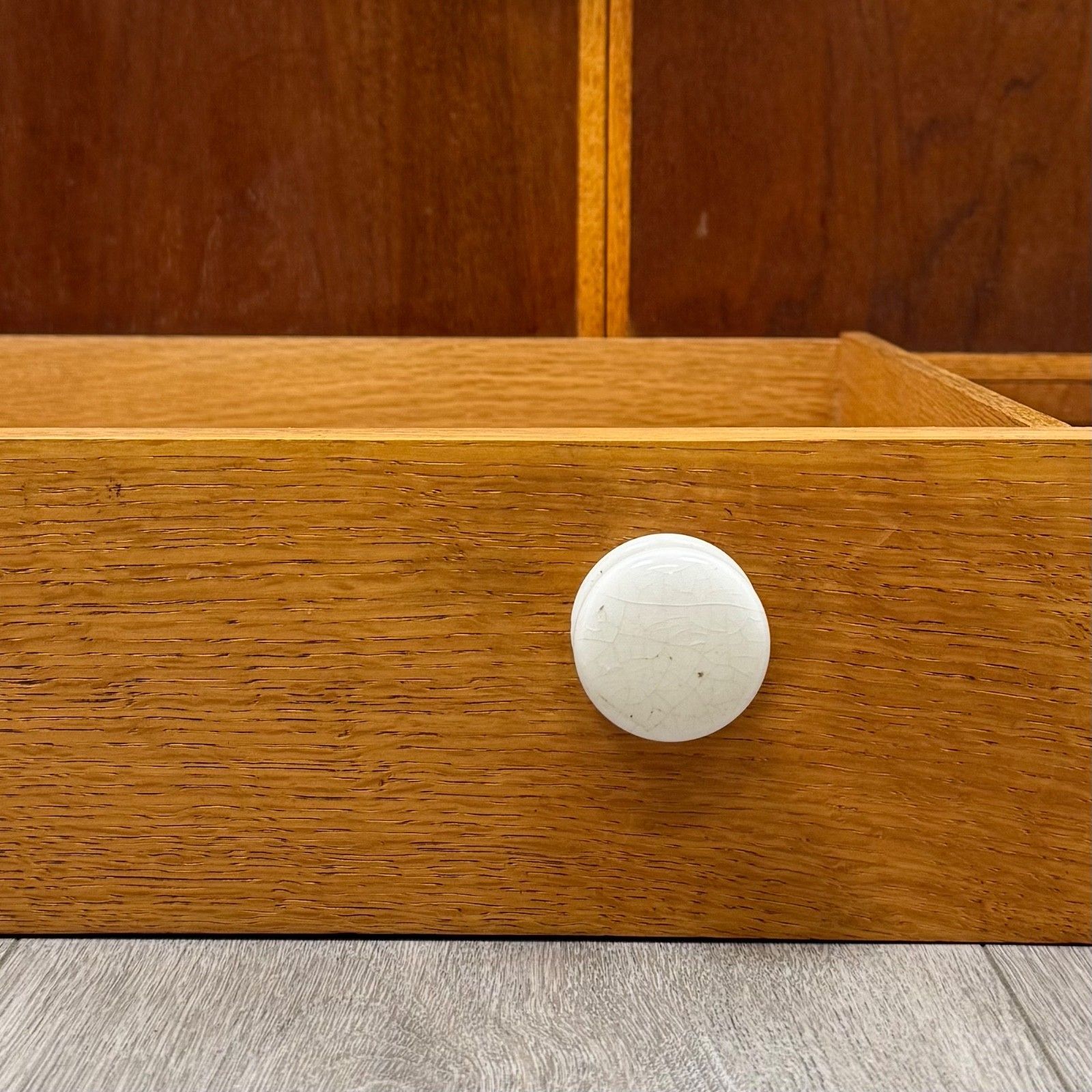 425.0 Vintage 20th Century Small Good Quality Cupboard In Oak ( Af 5872 ) photo