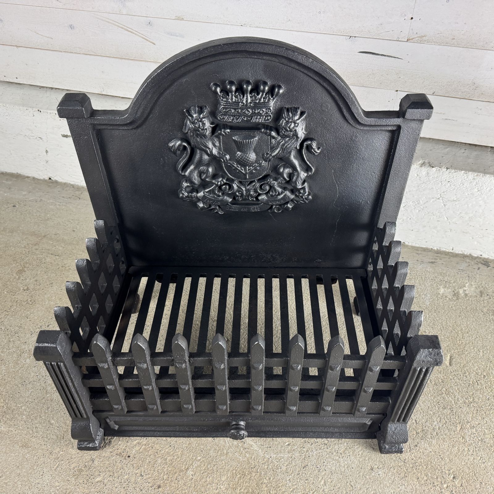 Reclaimed Cast Iron Fire Basket With Back And Ash Pan Cover photo vinterior