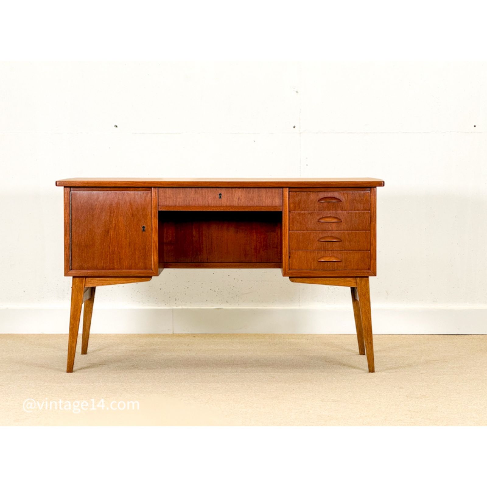 1400.0 Svend å. Madsen Mid Century Danish Teak Desk, Denmark, 1960s photo