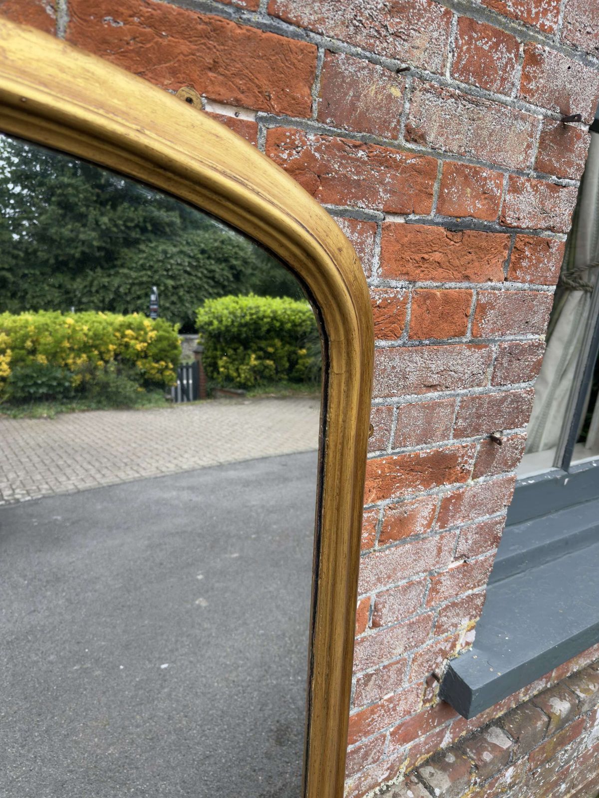 A Superb Large Antique English 19th Century Arched Top Gilt Overmantle Mirror. photo vinterior